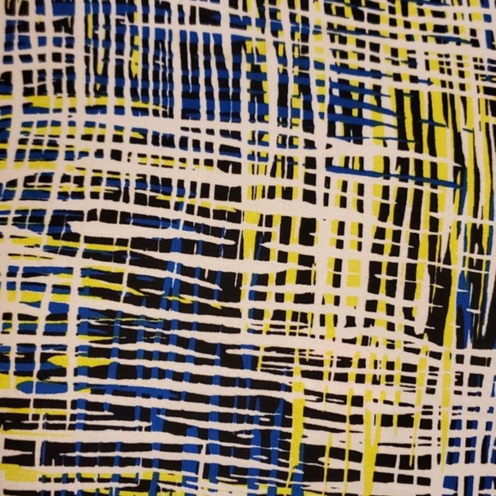 Beautiful Abstract Top - Picture 3 of 3